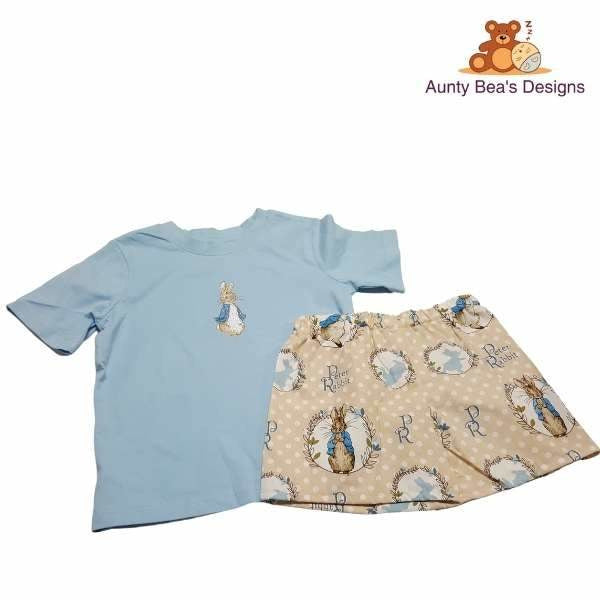Embroidered Peter Rabbit T-shirt and shorts set