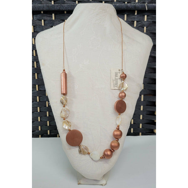 Necklaces - Lot 1