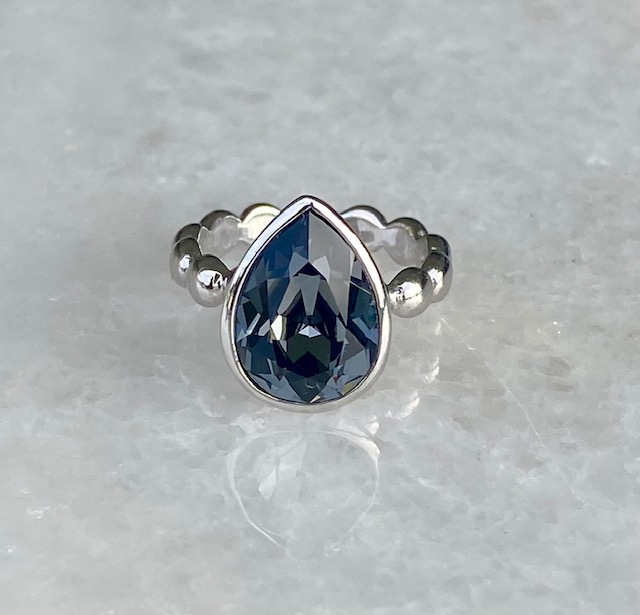 Pear Crystal Ring - Silver Night