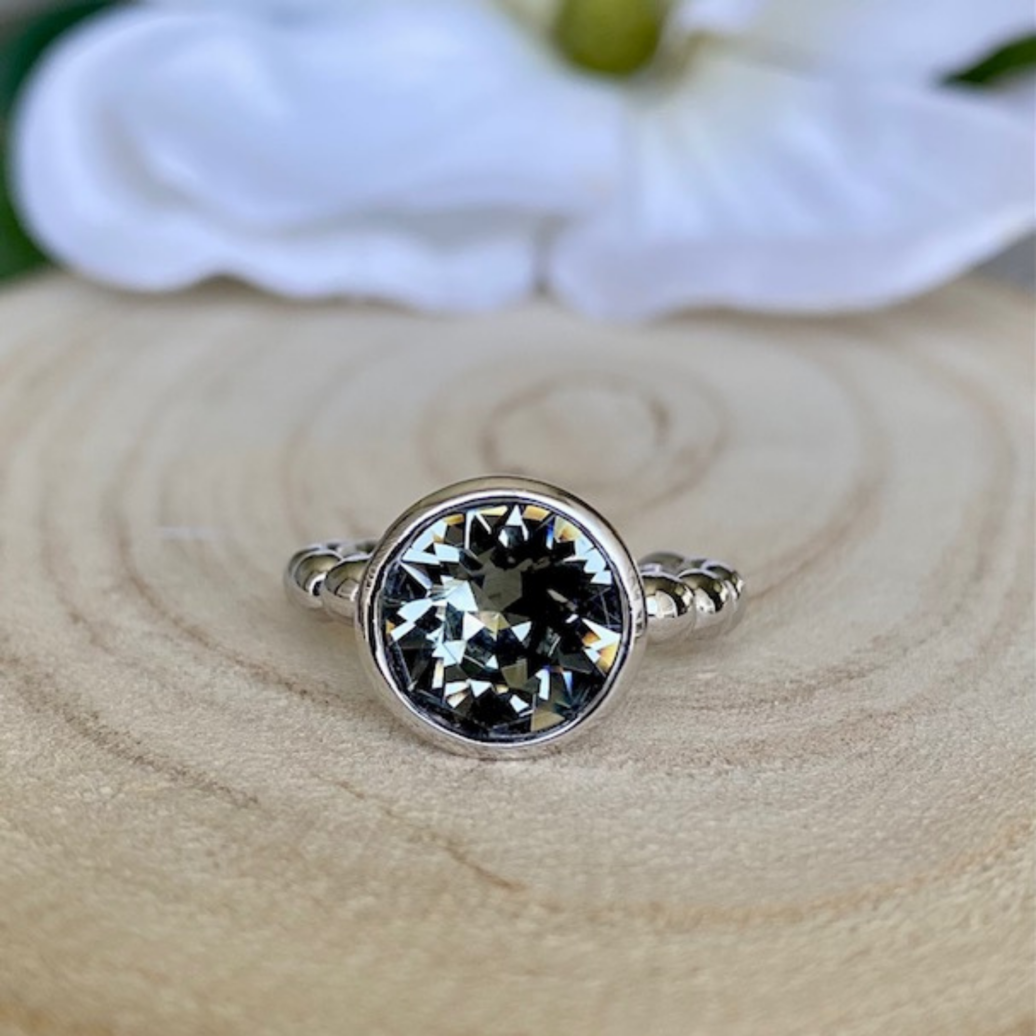 Black Round Crystal Ring