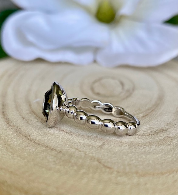 Black Round Crystal Ring