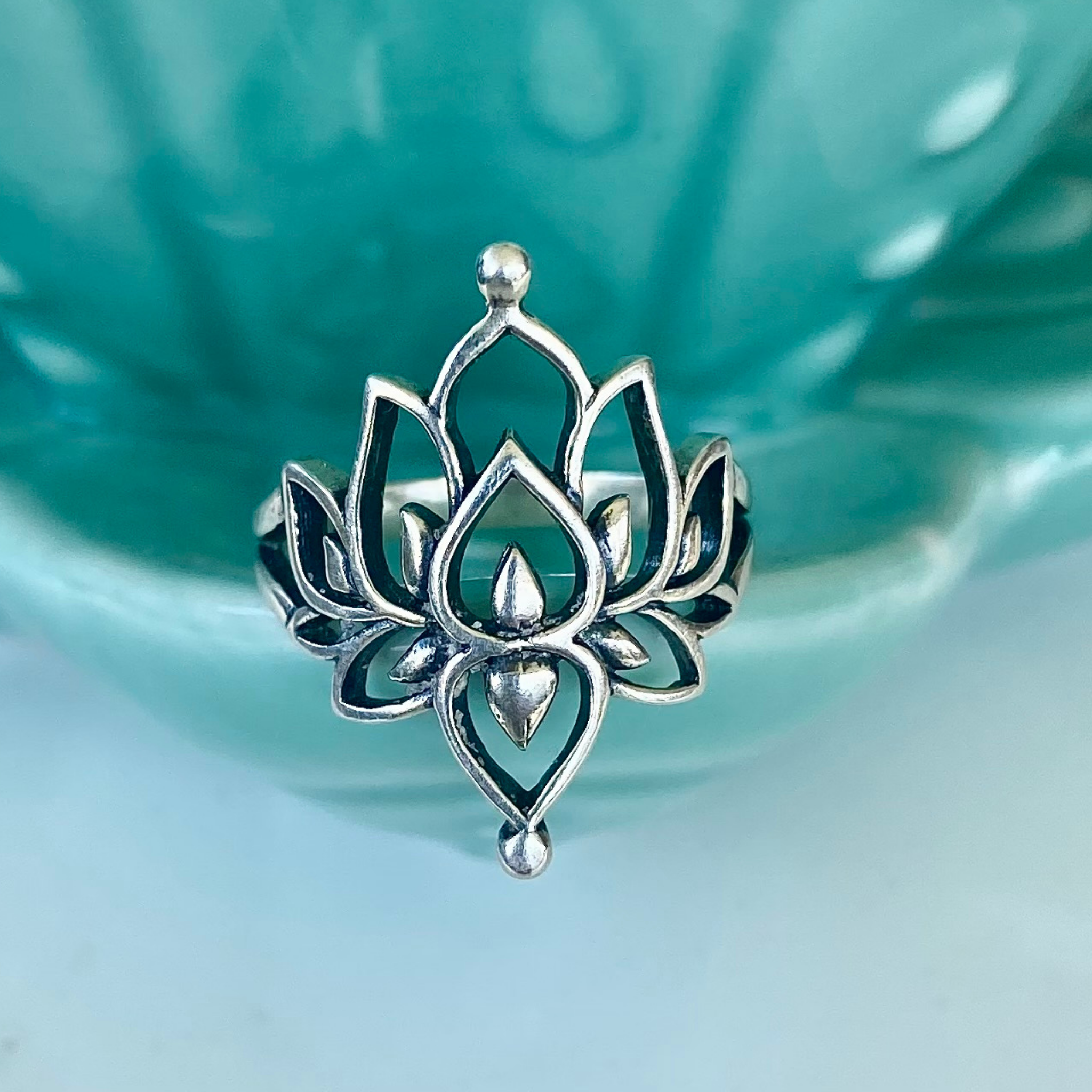 Lotus Ring