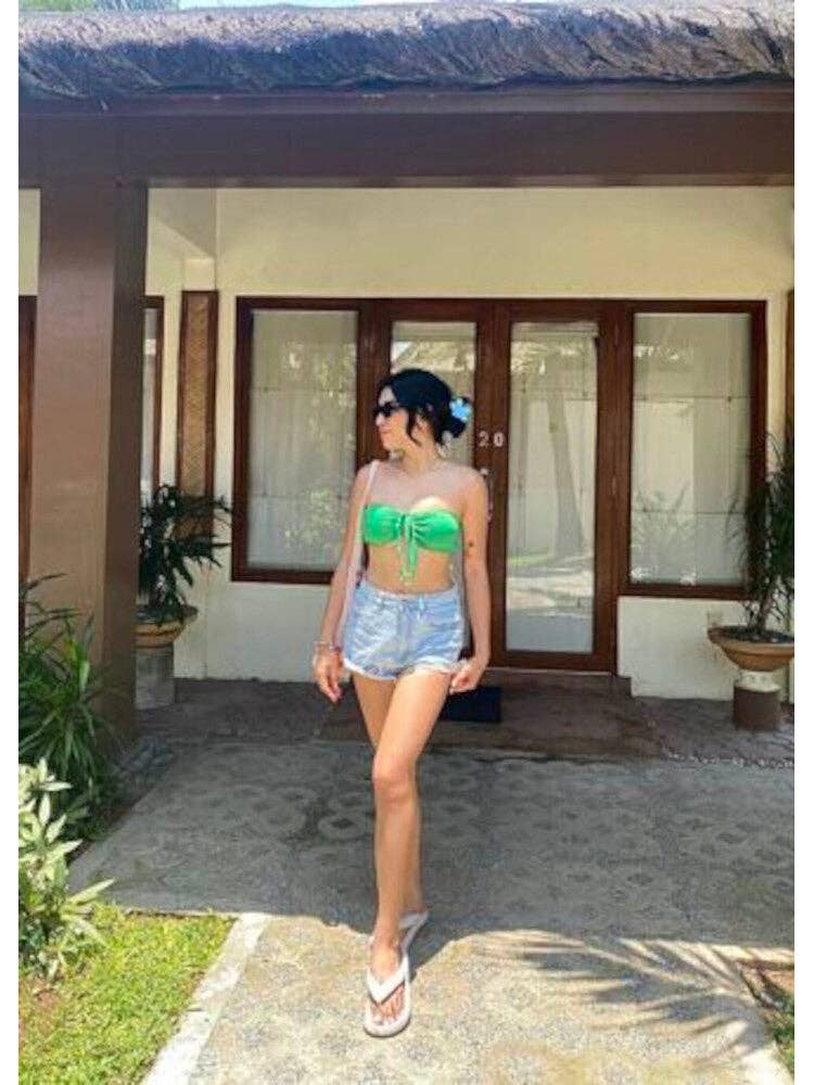 Claw Clip -- Flower - Light Blue