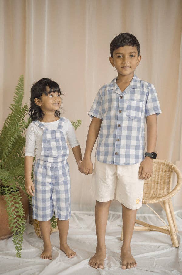 Jesse Blue Gingham Classic Style Blue Gingham Linen Shirt: Plaid / Linen / 6y