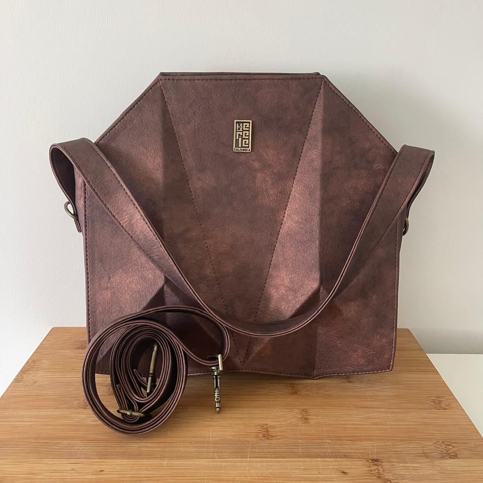 Verona Big Dark Brown