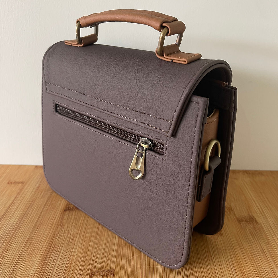 Victoria Mini EE Brown