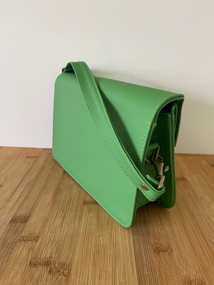 Naomi Bag Green