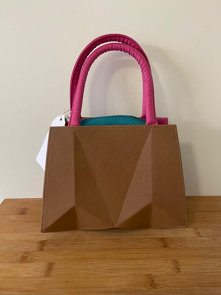 Francia Simple Brown Pink