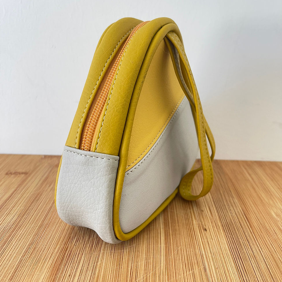 Purse Triangle Mustard