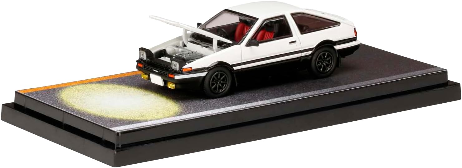 Hobby Japan – Toyota Sprinter Trueno (AE86) Initial D with Engine Model VS.Kyoichi Sudo
