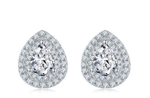 Zenia Studs 1CT TDW