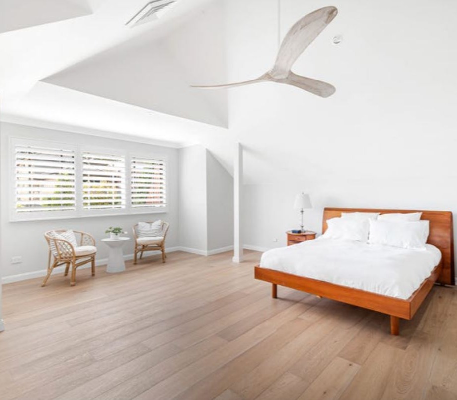 GLENHAVEN NSW - OUTSTANDING FAMILY HOME