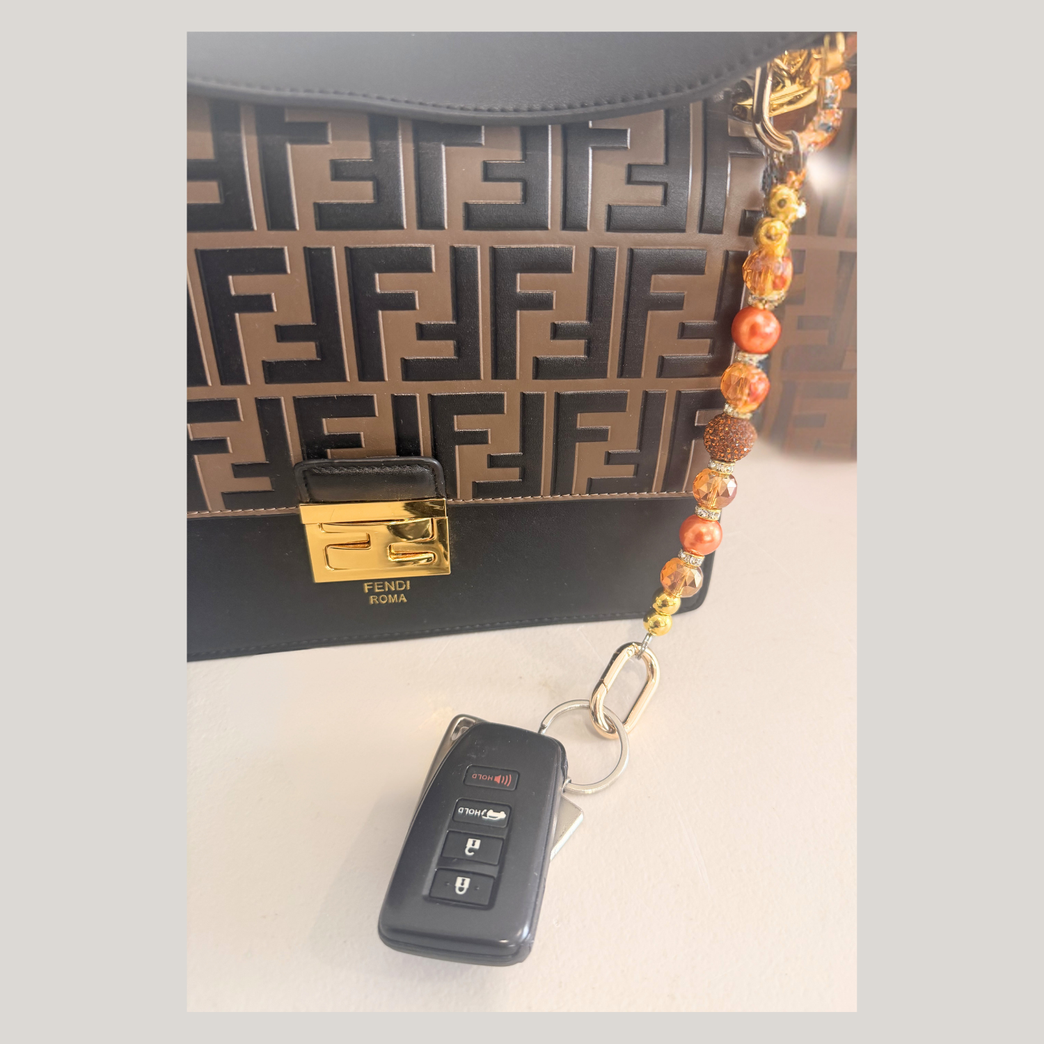 Glam & Go Keyfinder – Golden Amber Beaded Keychain for Bags