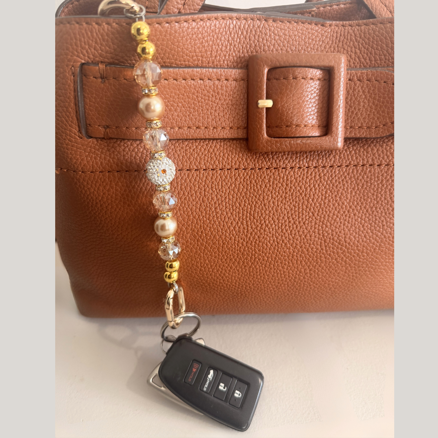Glam & Go Keyfinder – Champagne Bloom Beaded Keychain for Bags