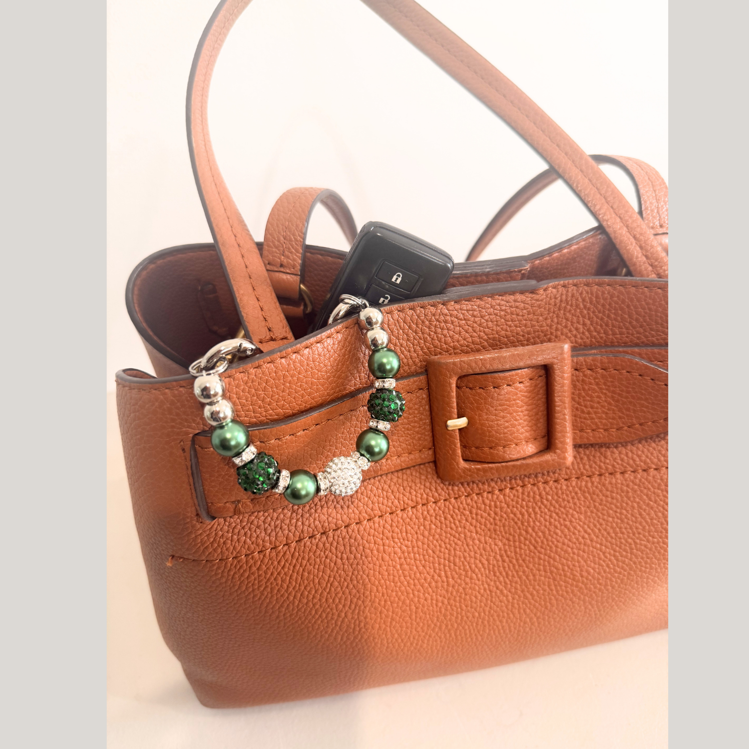Glam & Go Keyfinder – Emerald Glow Beaded Keychain for Bags