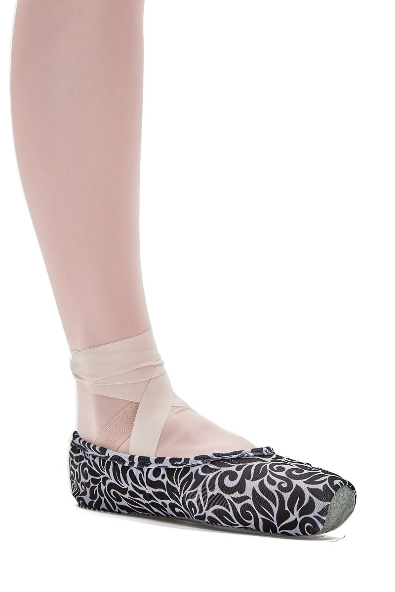 Pointe Shoe Cover - SB01